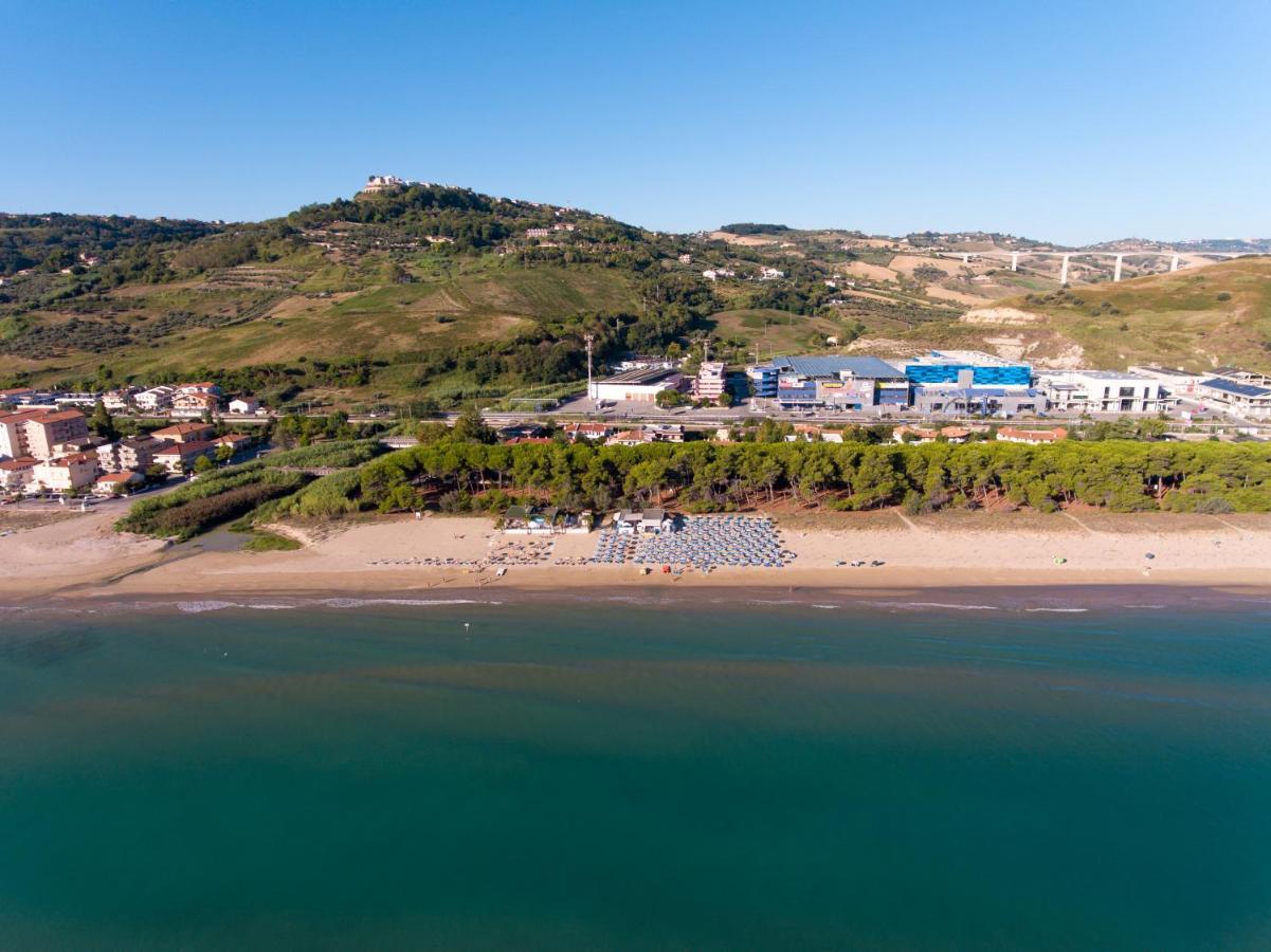 Onda Hotel Silvi Marina Εξωτερικό φωτογραφία