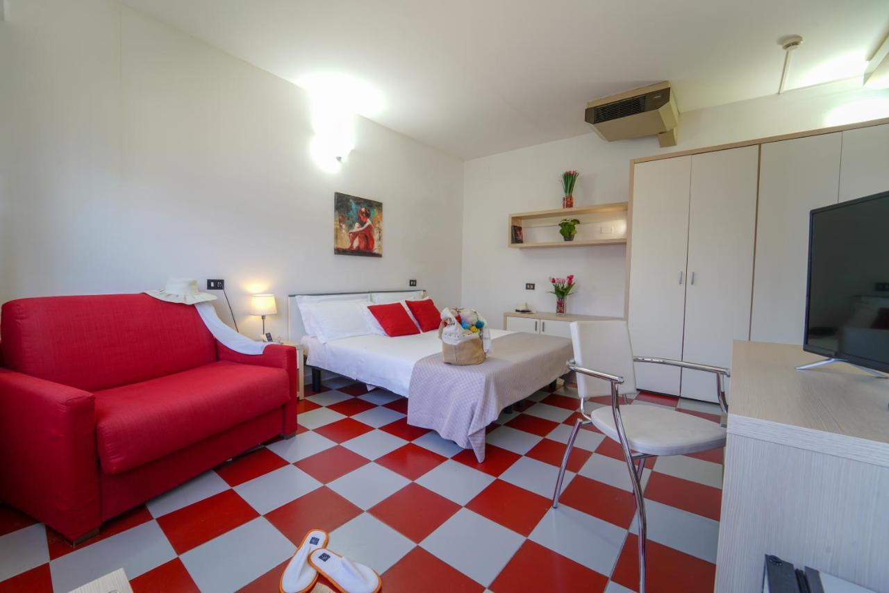 Onda Hotel Silvi Marina Εξωτερικό φωτογραφία