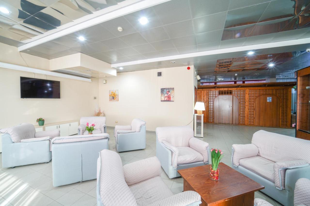 Onda Hotel Silvi Marina Εξωτερικό φωτογραφία