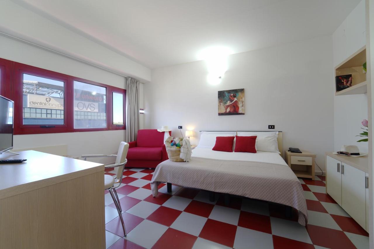 Onda Hotel Silvi Marina Εξωτερικό φωτογραφία