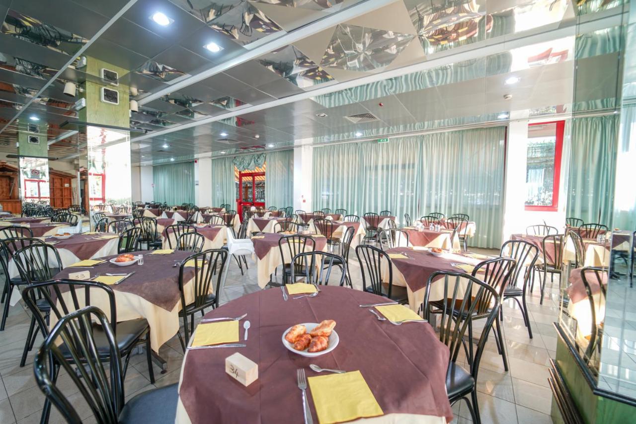 Onda Hotel Silvi Marina Εξωτερικό φωτογραφία