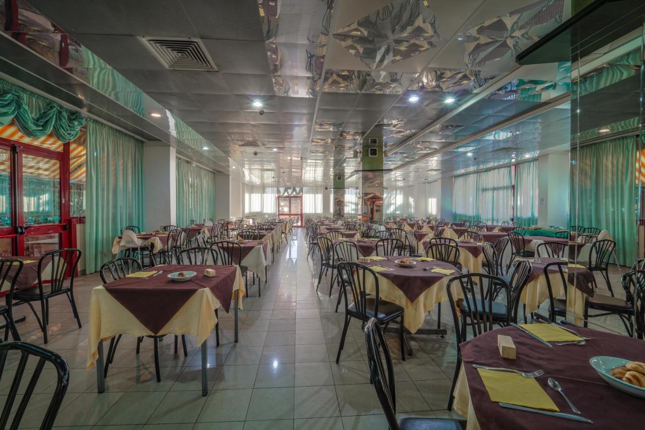 Onda Hotel Silvi Marina Εξωτερικό φωτογραφία