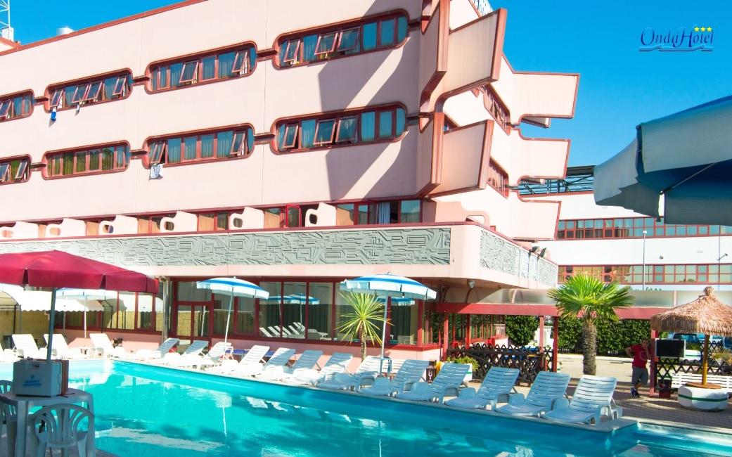 Onda Hotel Silvi Marina Εξωτερικό φωτογραφία